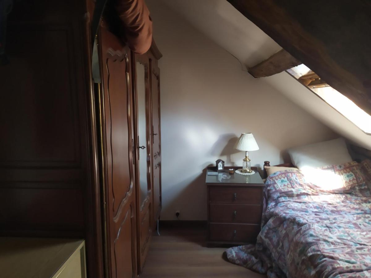 Maison En Granit Bleue Lanhelin 外观 照片