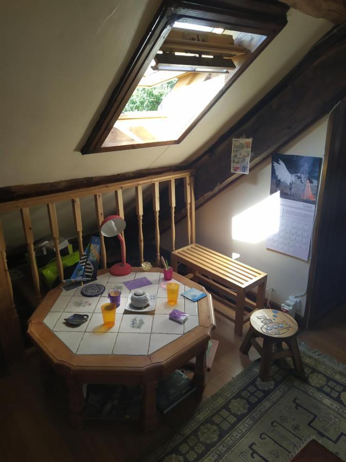 Maison En Granit Bleue Lanhelin 外观 照片