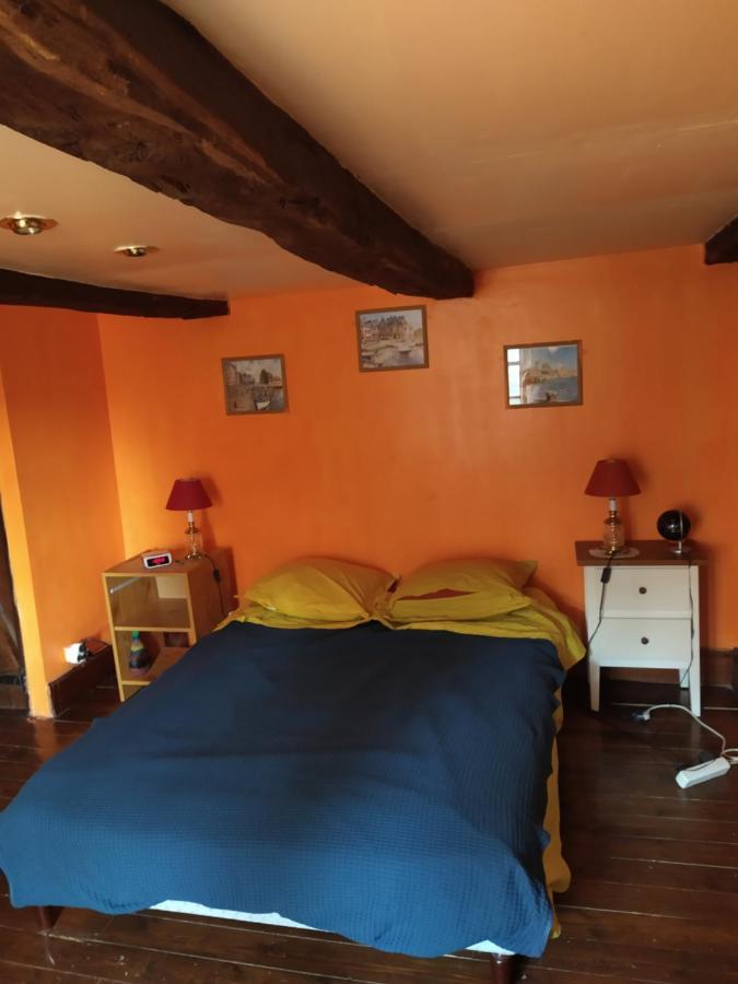 Maison En Granit Bleue Lanhelin 外观 照片